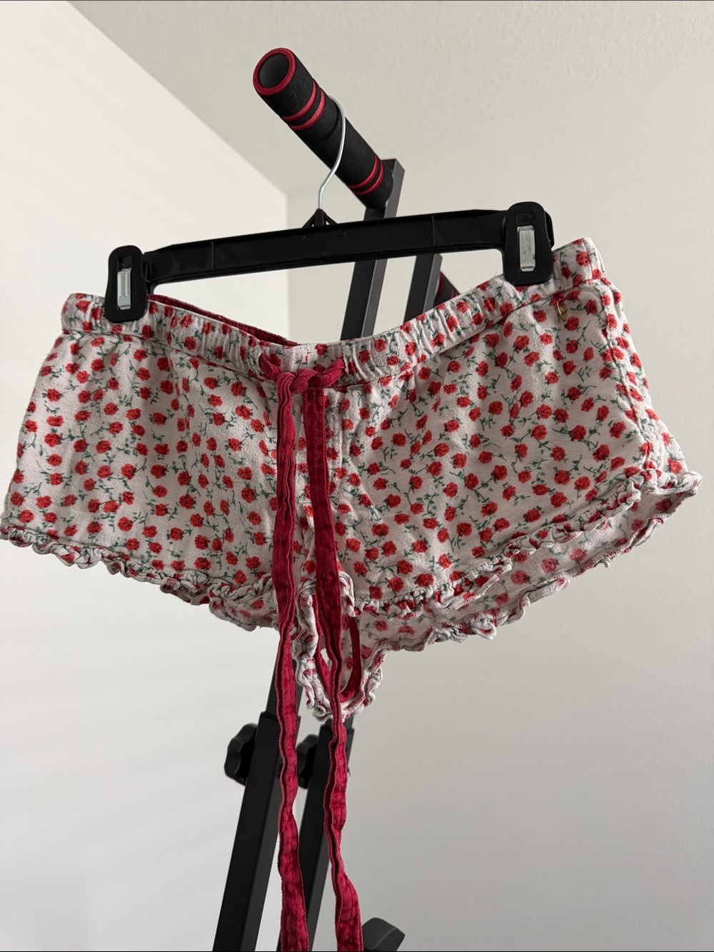 Juicy Couture White Floral Shorts with Red Rose Print